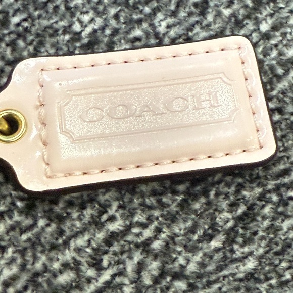 Coach Blush Pink Leather Tag - Picture 1 of 4